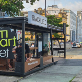 VIDEOPORTO e Dual Media conquistam Troféu de Bronze na categoria Sustentabilidade do Prêmio ALOOH 2025