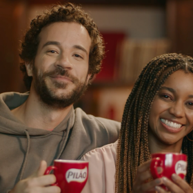 Pilão dá voz aos brasileiros no “boa noite” mais famoso do país com campanha assinada pela BETC HAVAS