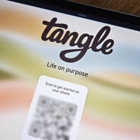 Social Media Banuary e Tangle: quando o antídoto contra as redes sociais vira tendência