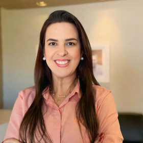 Nathaly Menezes assume como executiva de Gente e Cultura da Pole Alimentos
