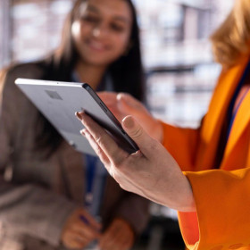 Hapvida e VTEX ADS firmam parceria para Retail Media em saúde 