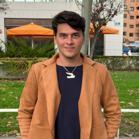 Artigo de Opinião | Por que a autenticidade virou o verdadeiro luxo em um mundo excessivamente digital