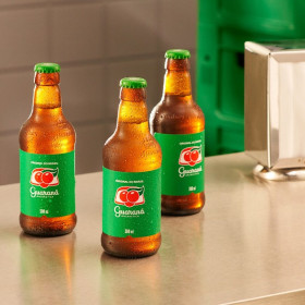 Guaraná Antarctica anuncia a volta da garrafinha retornável com campanha estrelada por Ivete Sangalo