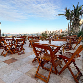 Grupo Illa lança Riva Bar de Praia e fortalece reposicionamento estratégico na orla de Fortaleza