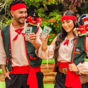 Kapo e Beach Park celebram retorno da marca ao parque aquático com ativações na Ilha do Tesouro