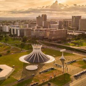 Brasília aos 66: uma capital jovem que constrói seu mercado para além da política