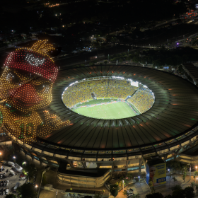 iFood convoca torcida brasileira para selfie após vitória da Seleção Brasileira em jogo de despedida