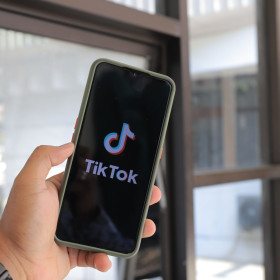 60% do TikTok já é dominado por conteúdo gerado por IA