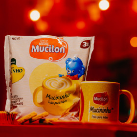 Nestlé escolhe São João de Caruaru para lançar Mucininho, a nova combinação de Mucilon e Ninho feita para beber
