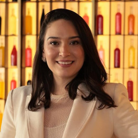 Carla Gouveia é promovida a gerente comercial da Unimed Fortaleza