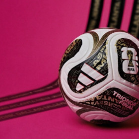 Adidas apresenta bola oficial da reta final da Copa do Mundo 2026