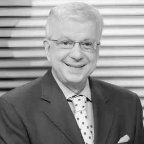 Referência do jornalismo brasileiro, Renato Machado morre aos 83 anos