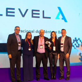 Mêntore e LEVEL A transformam operação de atendimento e conquistam prêmio por projeto de excelência em governança