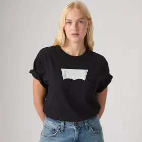 Após ter logo coberto na Copa, Levi’s transforma restrição da FIFA em campanha global