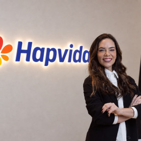 Raquel Arruda assume diretoria de Marketing e Comunicação da Hapvida