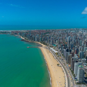 Fortaleza recebe 2,2 milhões de turistas no primeiro semestre de 2026