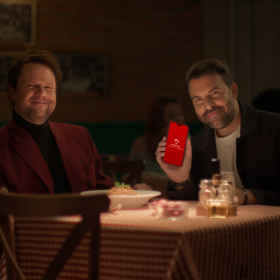 Bradesco lança mais um filme da campanha de empresas agora com Selton Mello como especialista