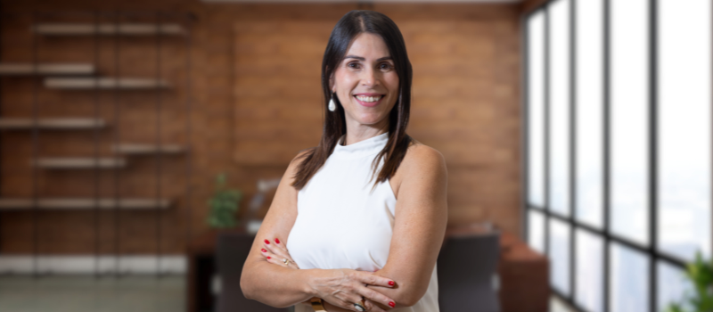 Diretora de marketing da Piracanjuba apresenta legado da marca no lançamento da nova edição do Impresso Nosso Meio Brasília